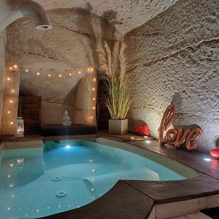 Dimora Della Nonna-Luxury Home Mola di Bari Luaran gambar