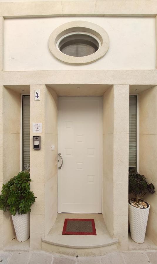 Dimora Della Nonna-Luxury Home Mola di Bari Luaran gambar