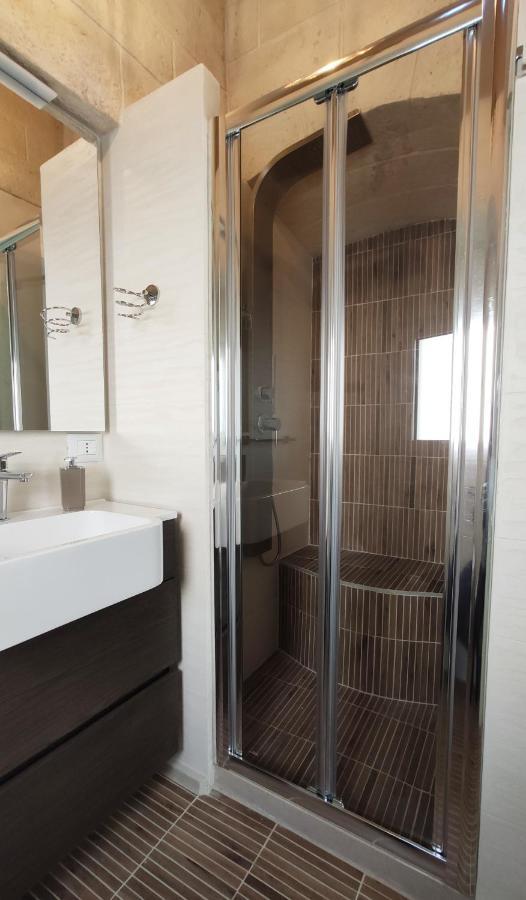 Dimora Della Nonna-Luxury Home Mola di Bari Luaran gambar